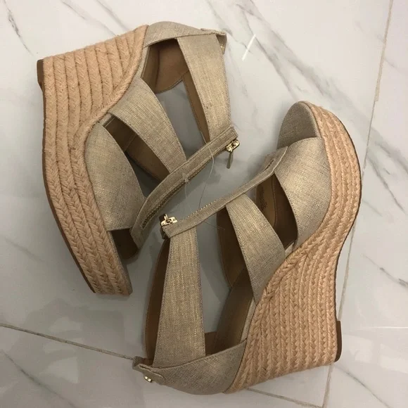 Michael Kors Berkley Espadrille Wegde light gold 10 - Picture 8 of 9